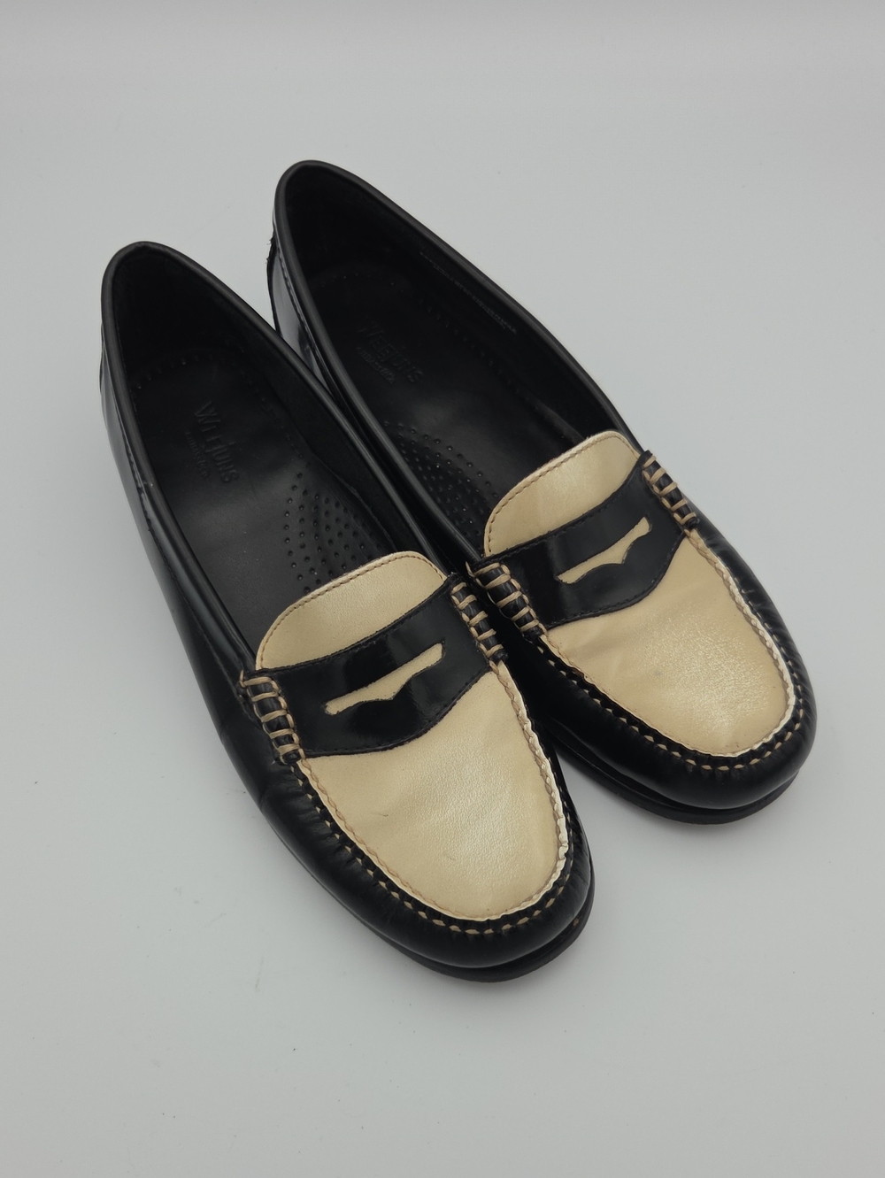 G.H. Bass & Co. Two-Tone Black and Cream Weejuns Leather Penny Loafers